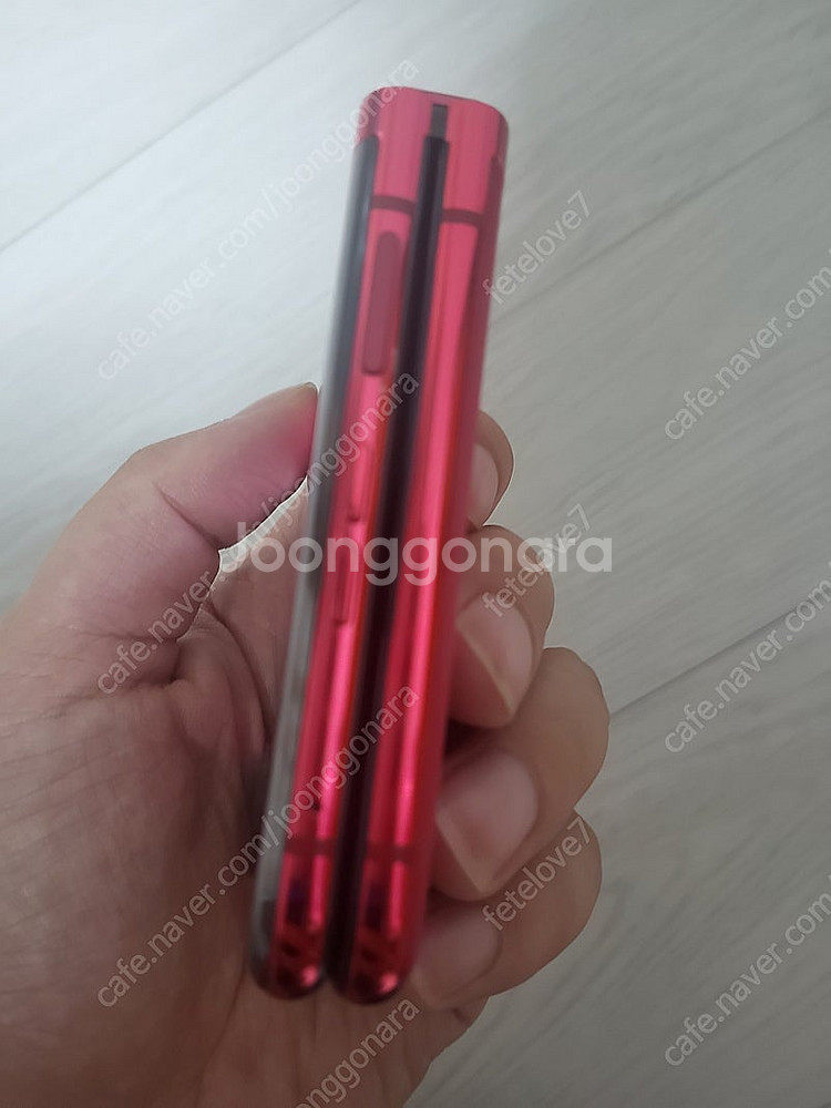 모토로라 레이저40 울트라 판매 합니다--3