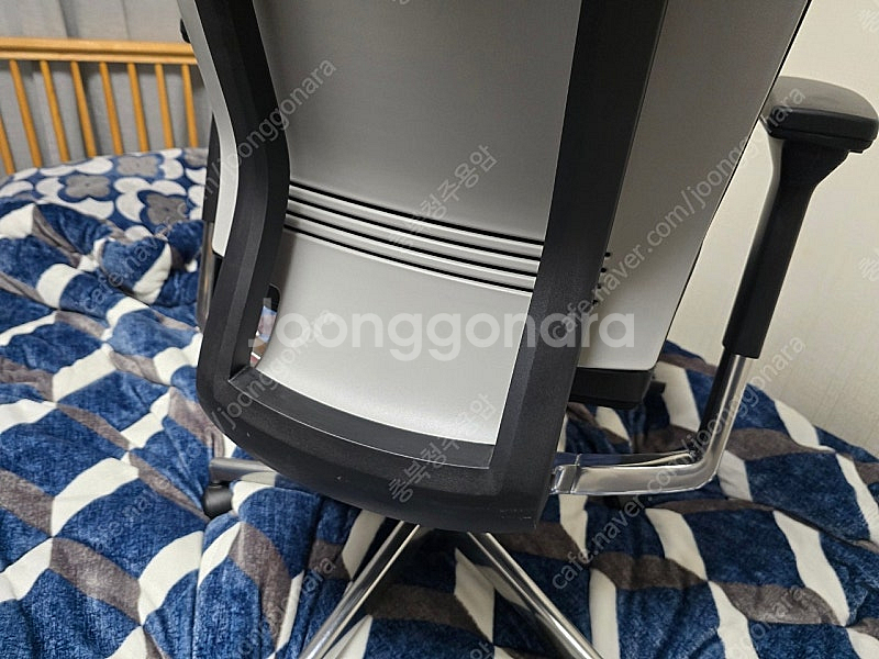 시디즈 T55 블랙에디션 사무용의자 TN550HLDA ...--4