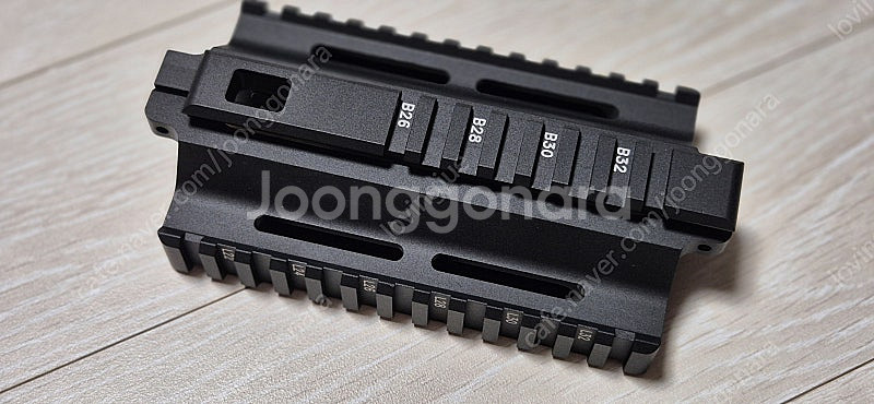 VFC M249 레일 핸드가드 박스 풀셋을 60,000원에 판매합니다. (Rail Handguard Kit)--1