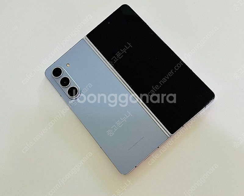 갤럭시 폴드5 512GB 특S급 기스찍힘없음 블루 중고...--0
