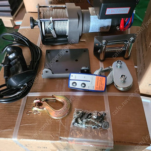 차량용윈치 극동GT-2000D 12V 당기는힘900KG 박스미개봉신품