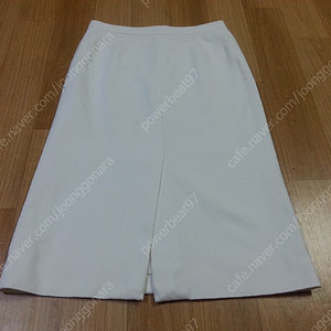 꼼데 가르송,CELINE셀린느 ,L'Atelier paris플리츠샤 ,soniarykiel A라인,ERINBLACK울,빈폴면,아메리칸이글 롱레이온,띠어리,비비안웨스트우드,PAOLO