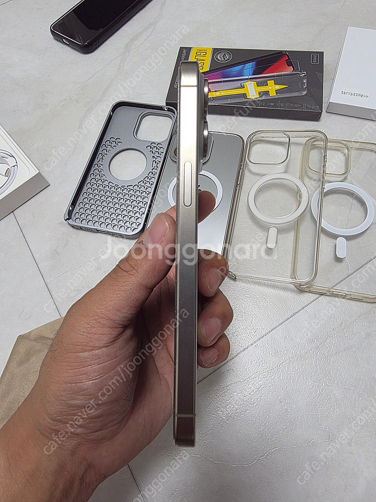 아이폰15 Pro Max 256GB 자급제 내추럴티타늄...--6