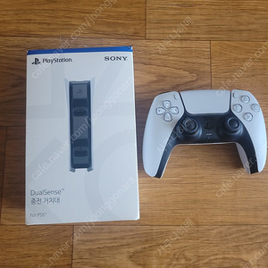 플스5 ps5 정품듀얼센스+정품충전기 팝니다