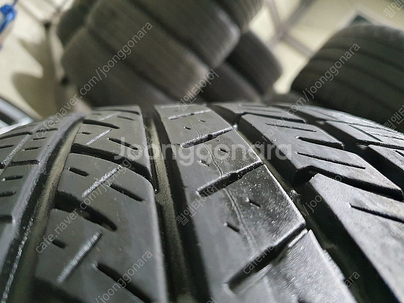 819m bmw1,2 시리즈 18인치 휠타이어 판매합니...--6