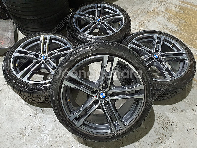 819m bmw1,2 시리즈 18인치 휠타이어 판매합니...--7