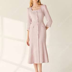 가격인하) 브라이드앤유Melissa square neck dress 2사이즈