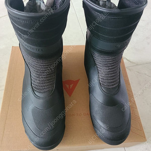 다이네즈 고어텍스 43 부츠