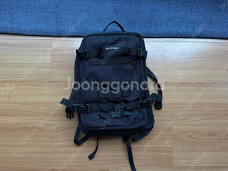 발렌시아가 스톤아일랜드 몽클레어 톰브라운 릭오웬스 야콥...--0