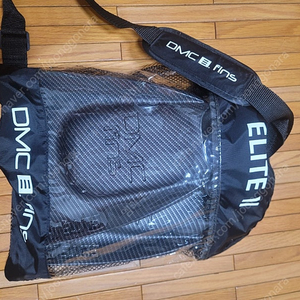 DMC 엘리트맥스2 한정판 숏핀 M 사이즈 팝니다