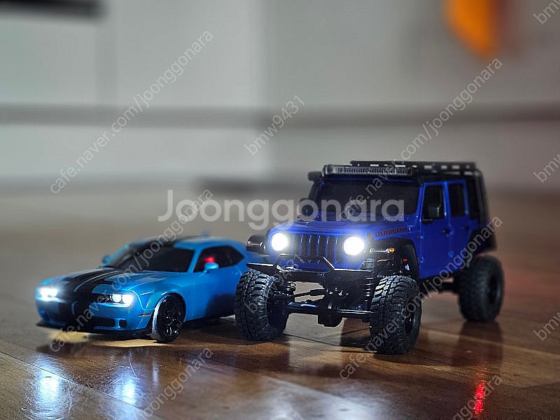 미니지4×4, 1:18 몬스터 트럭--5