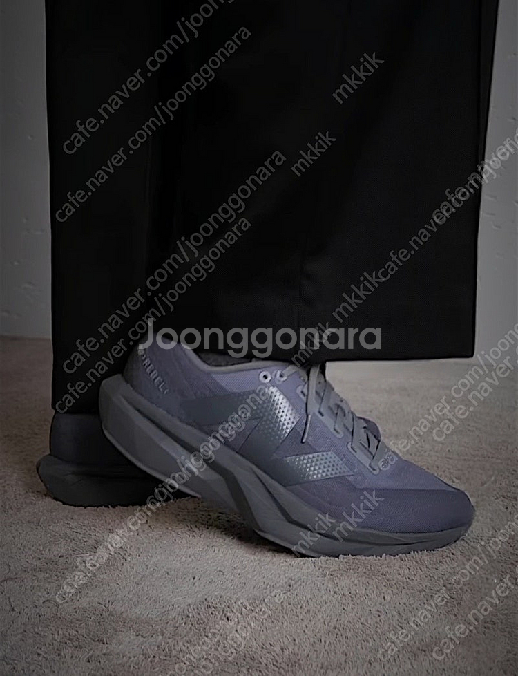 뉴발란스 x 도쿄 디자인 스튜디오 퓨어셀 레벨 v4--0