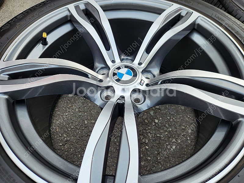 [판매] BMW F10 5GT 5/7시리즈 M5 스타일 19인치 휠 타이어 세트 팝니다.--5
