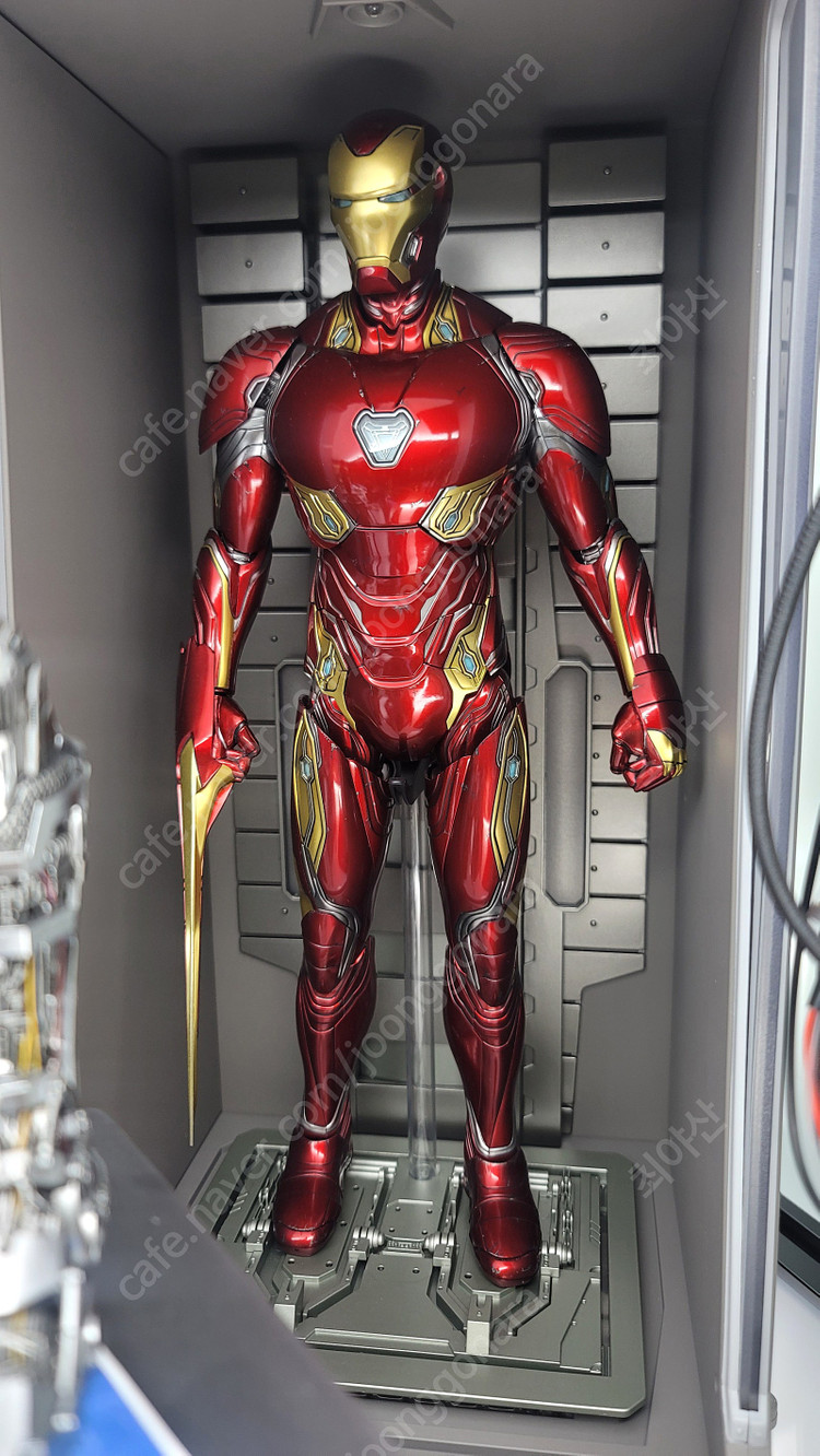 핫토이(인피로키,dx17,마크50,마크7, DX14, 카모텀블러,가모라2,욘두디럭스),영채신1,아이미니미 찰리채플린... 이미지