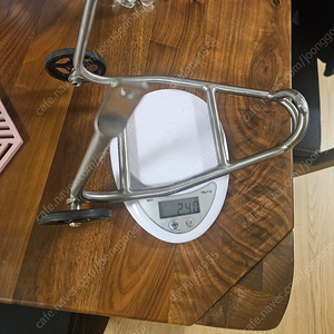 브롬톤,트라이폴드 티타늄 리어랙 팜니다.