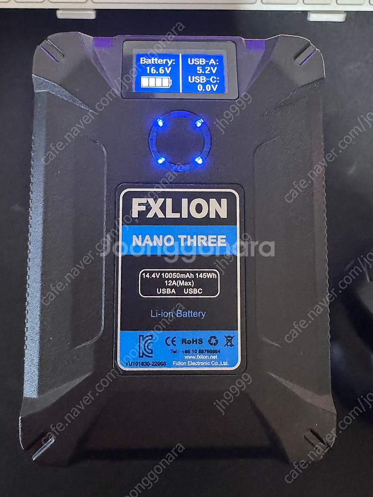 fxlion 나노쓰리 150Wh v마운트배터리 팝니다.--0