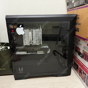 RTX2070 SUPER , 라이젠 3700x , 모니터 ,키보드 ,마우스 일괄판매