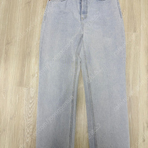 스튜디오 심플멍 Romy Recycled Jeans 청바지 팝니다.