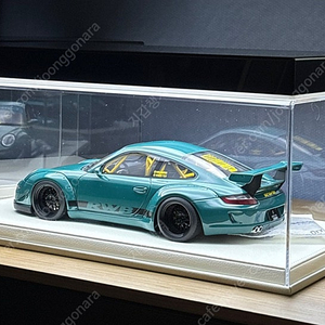 1:18 다이캐스트 (레진) 이그니션 포르쉐997rwb