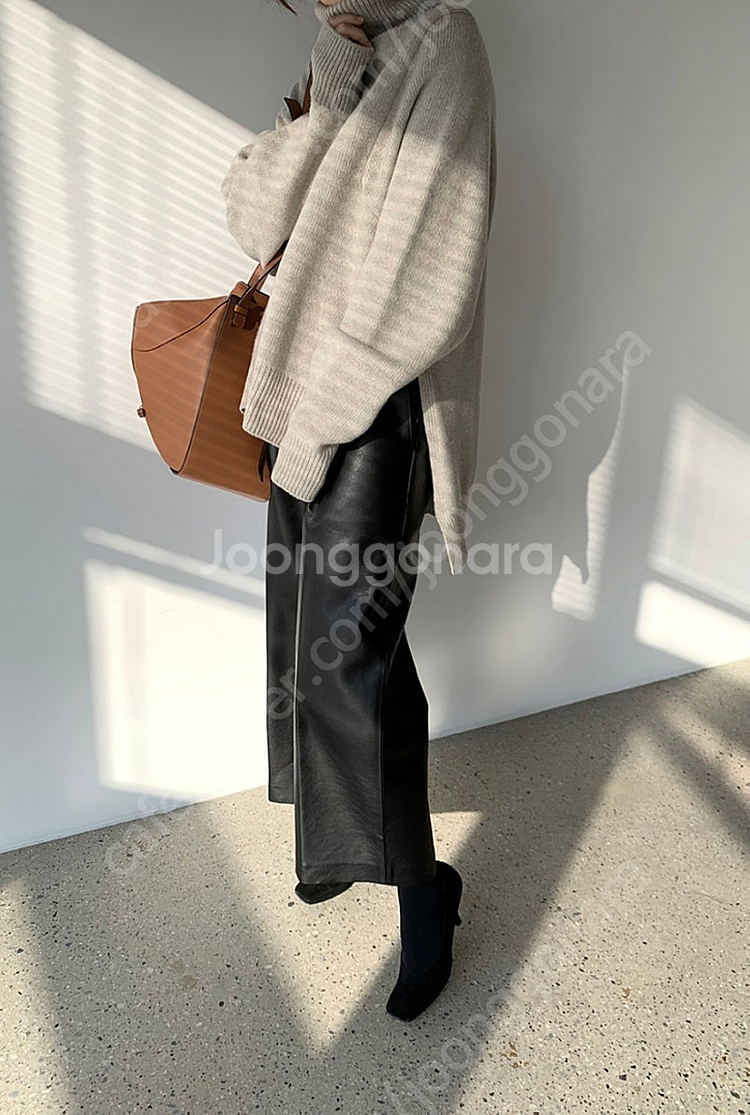 파격할인!! 오르. orr 레더 맥시 팬츠 블랙 S사이...--3