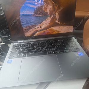 갤럭시북5 pro 360 148만 판매합니다 액정필름 새로 부착 NT960QHA-KC51G