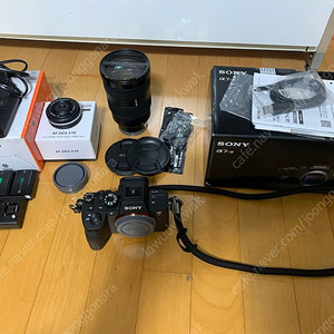 소니 A7r4a, 2470gm, 28mm f4.5 일괄 판매