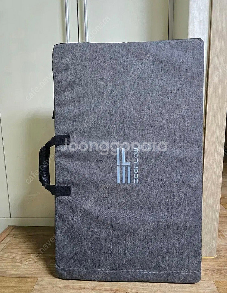 에코플로우 220w 태양광패널 판매합니다.--0