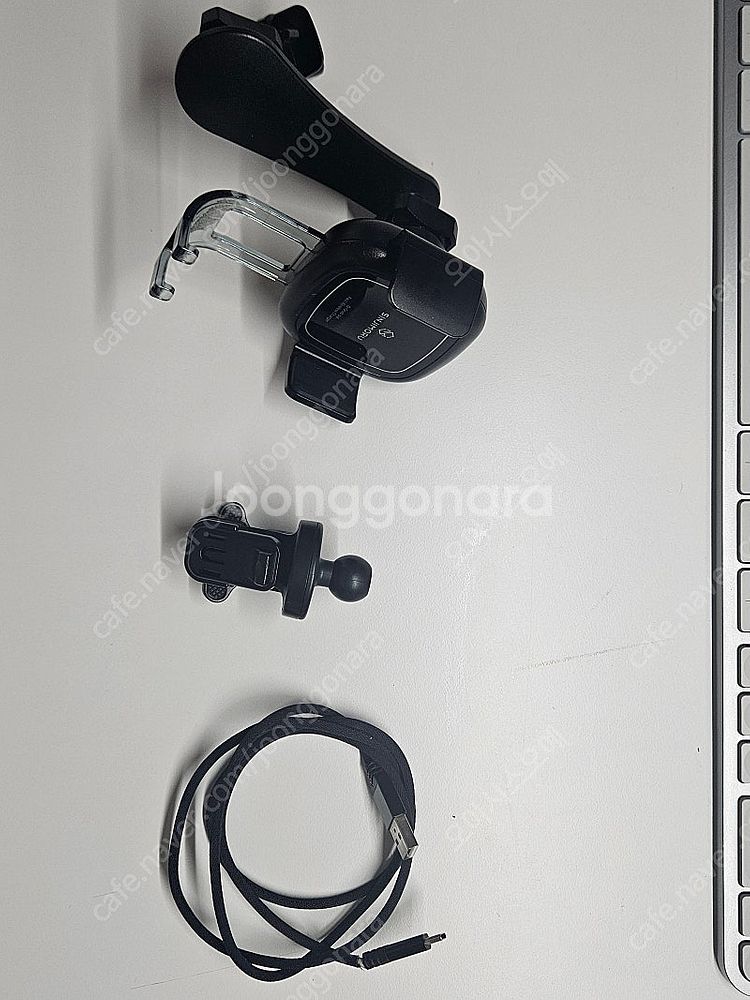 신지모루 오그랩 발 차량용 무선충전 거치대--0