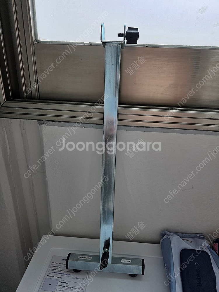 디월트 각도절단기 작업대 보조 받침(지지대)--0