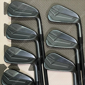 PRGR 00 블랙 4-P 7아이언 (다골 블랙 120 S300)