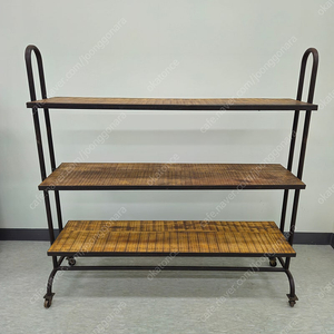 빈티지 인더스트리얼 메탈 원목 이동선반