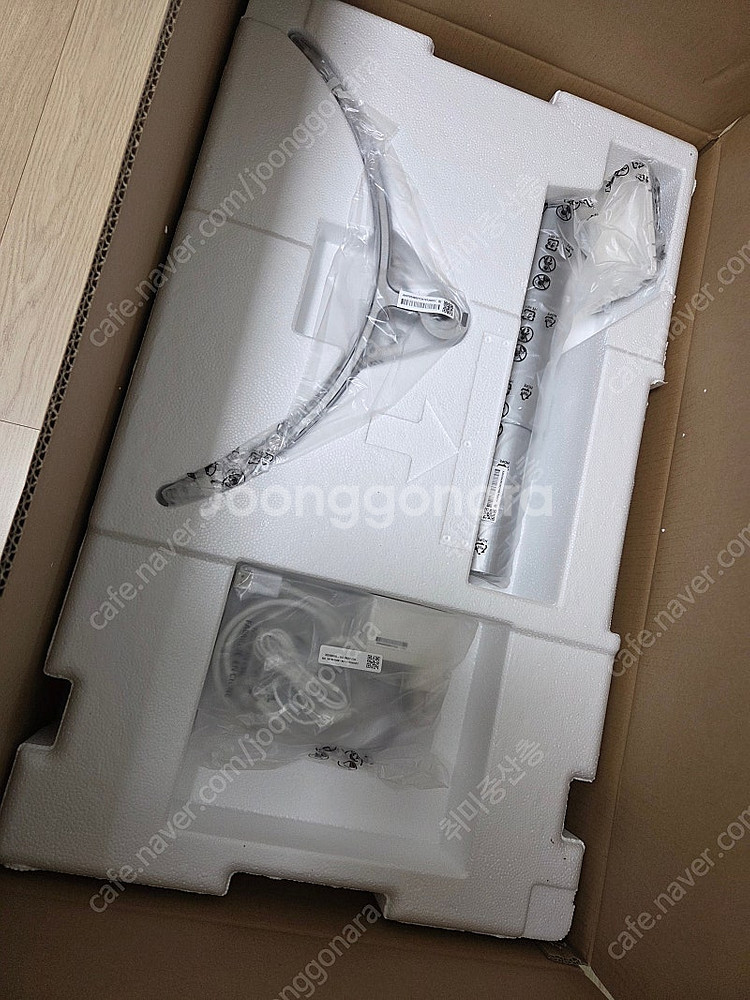 32인치 LG 4k모니터 32UN650K (2시간 테스...--3