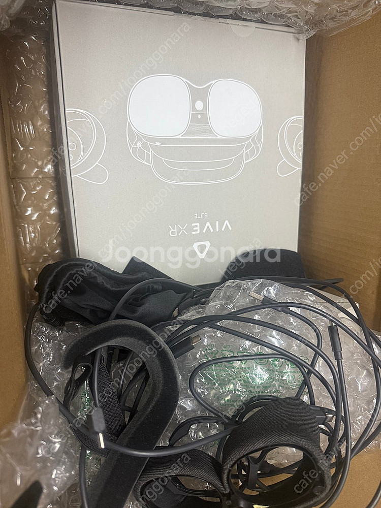 HTC VIVE XR 엘리트 디럭스 얼티미트 풀트래커 ...--4