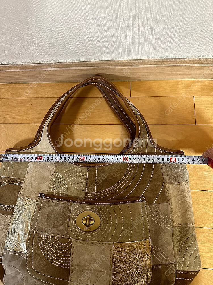 코치 스웨이드 패치워크 에르고 호보 XL--7
