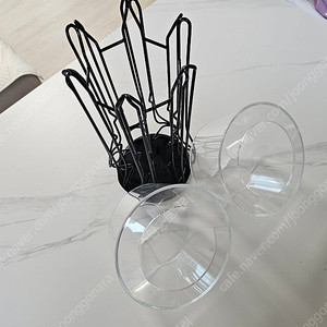 봉보르니에 2개, 네스프레소 버츄오 캡슐 디스펜서 팝니다. / 서울 S급 / 2만원