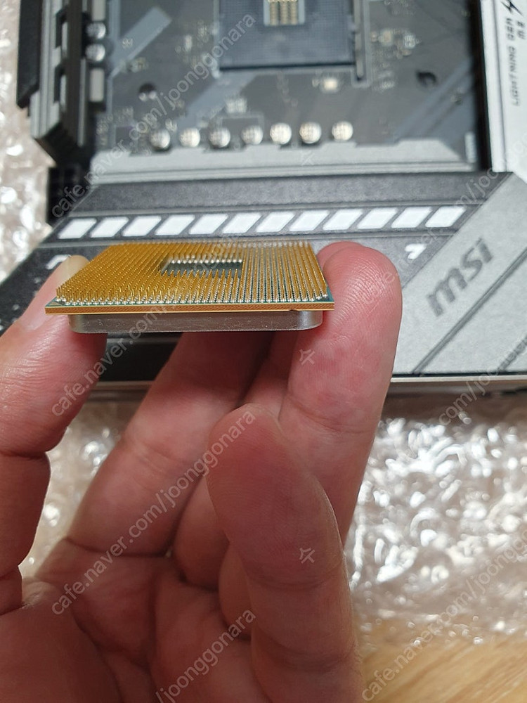 라이젠 4640g + msi b550m 박격포 이미지