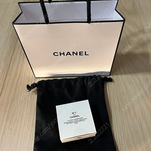 샤넬 레드 까멜리아 립 앤 치크 밤 새제품 반값택포