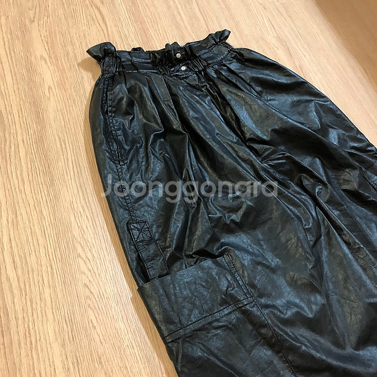 더일마 에코레더 페이크레더 비건 가죽 와이드 팬츠 바지...--4