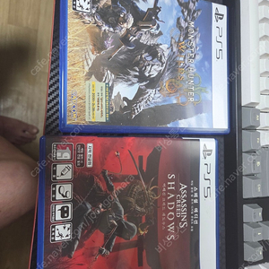 ps5 어쎄신크리드새도우+몬헌와일드