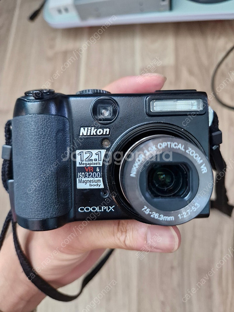 니콘 쿨픽스 P5100--0
