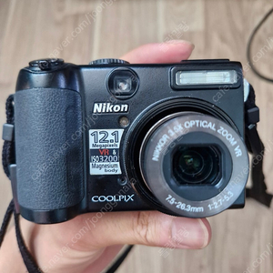 니콘 쿨픽스 P5100