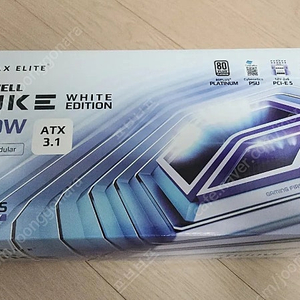 맥스엘리트 MAXWELL DUKE 1000W 80PLUS플래티넘 풀모듈러 ATX3.1 화이트