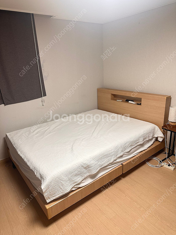 퀸사이즈 침대팝니다--1
