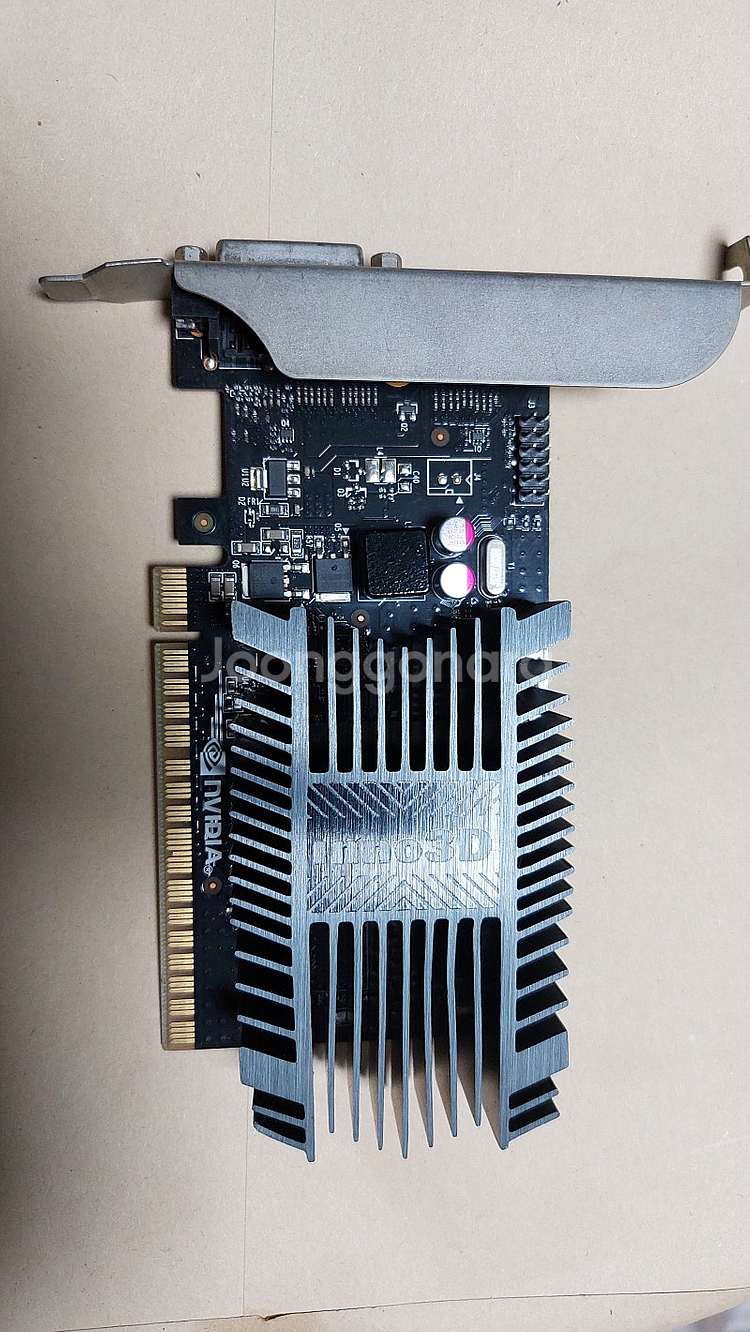 엔비디아 지포스 gt 710 1만원에 팝니다. 상태 A...--0