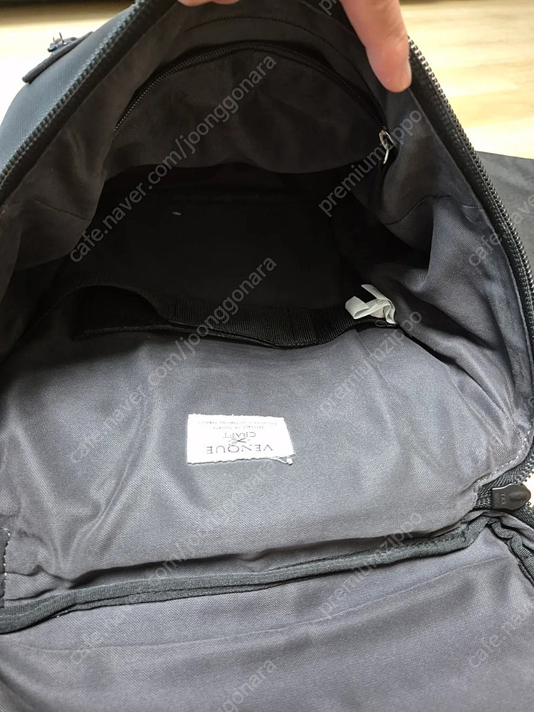 벤큐 암스테르담 카본 백팩--5