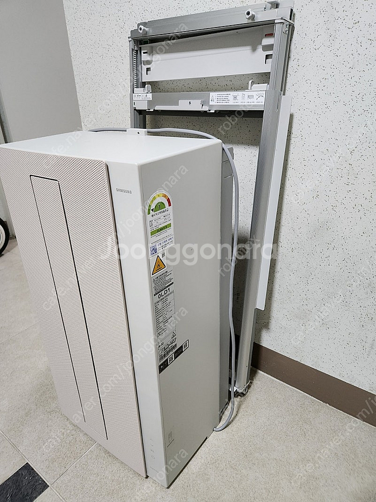 삼성 창문형에어컨 신형 비스포크무풍 팝니다--1