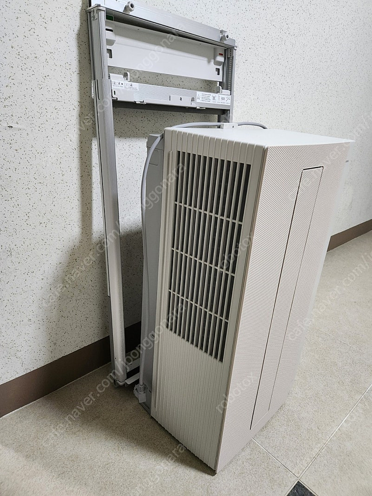 삼성 창문형에어컨 신형 비스포크무풍 팝니다--2