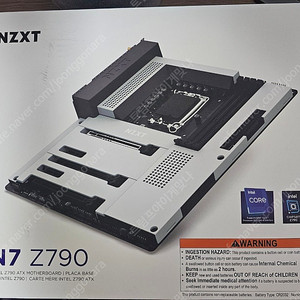 NZXT Z790 Matte White 미개봉 신품