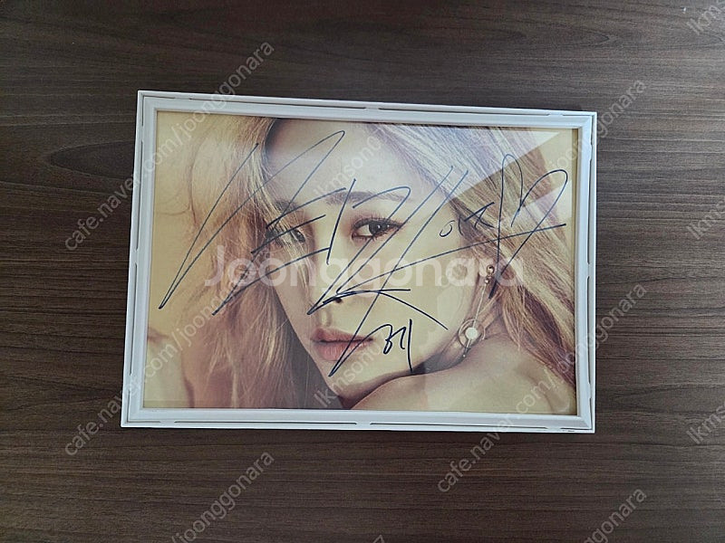 헤이즈 친필싸인--0