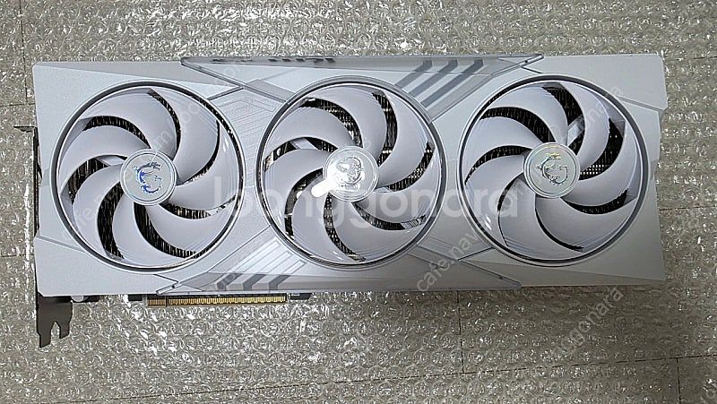 MSI 지포스 RTX 5070 게이밍 트리오 OC 화이...--2